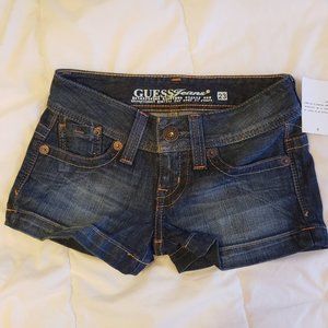 Guess shorts low rise size 23